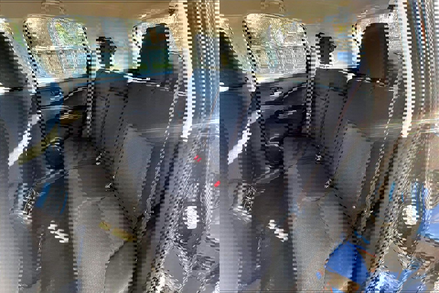 Used 2015 Honda CR-V LX image 23