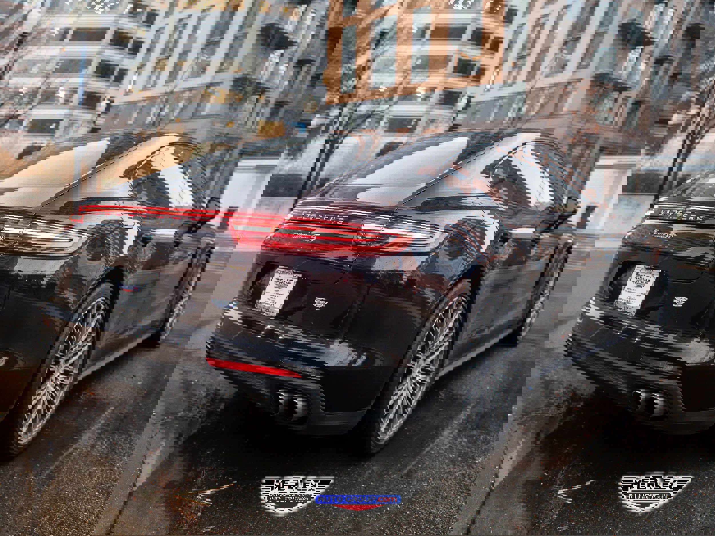 Used 2018 Porsche Panamera 4S w/ Premium Package Plus image 7