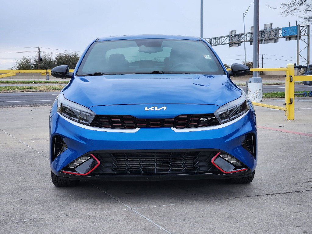 Certified 2022 Kia Forte GT image 2