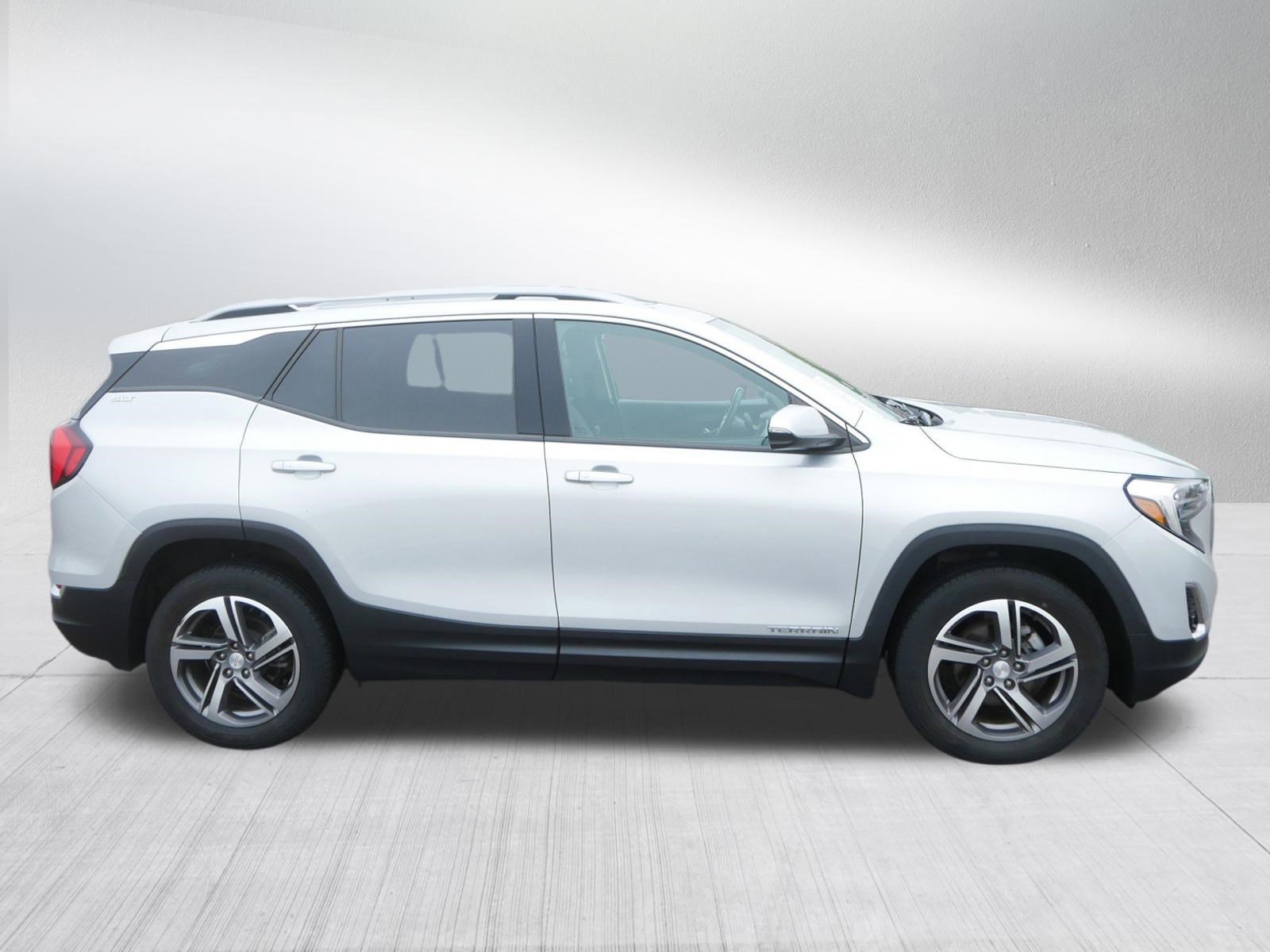 Used 2021 GMC Terrain SLT w/ Infotainment Package II AWD/4WD image 8