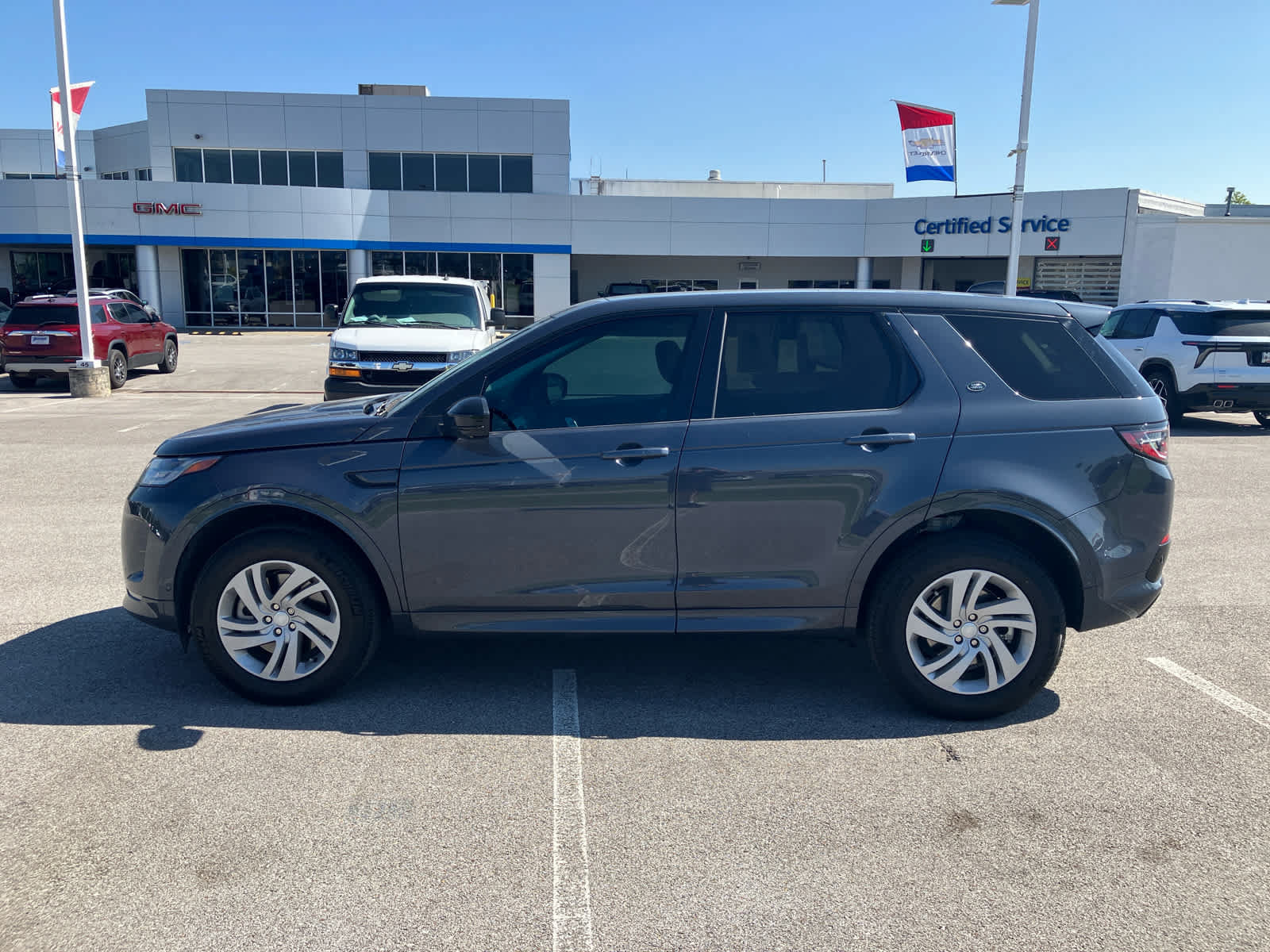 Used 2025 Land Rover Discovery Sport S AWD/4WD image 4