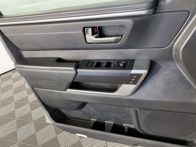 Used 2024 Toyota Tundra Platinum AWD/4WD image 25