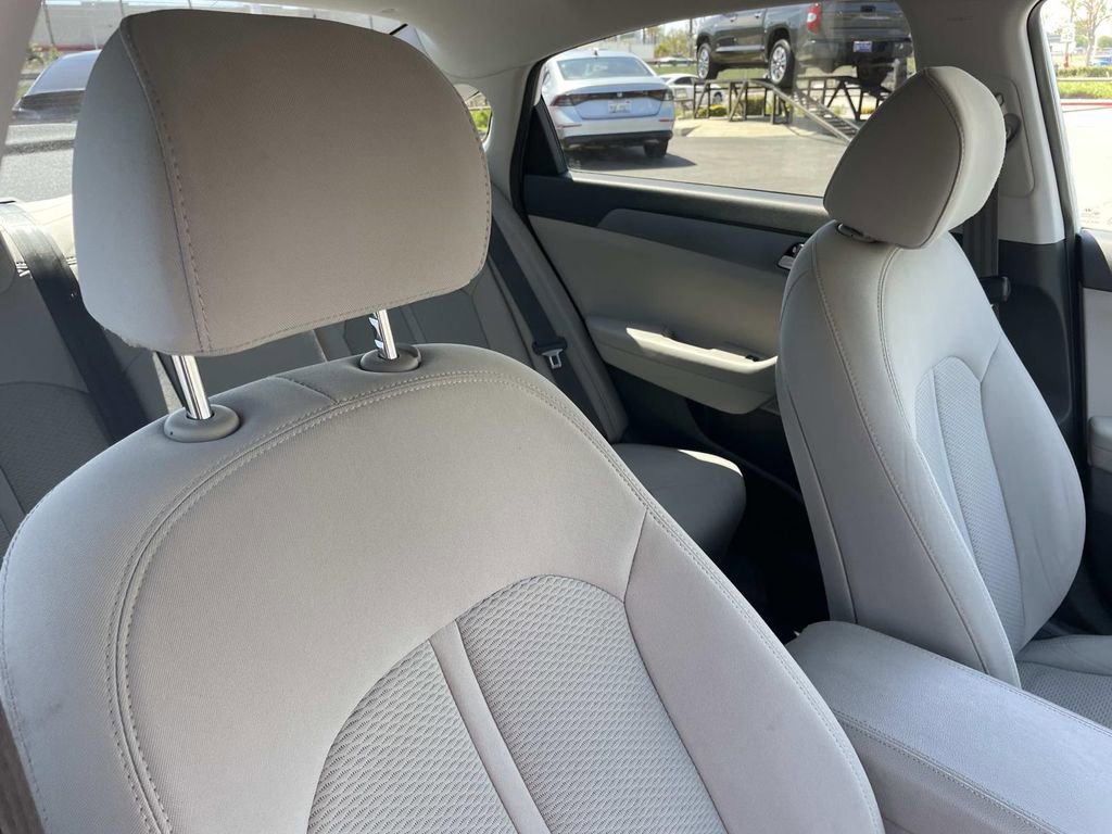 Used 2018 Hyundai Sonata SE image 27