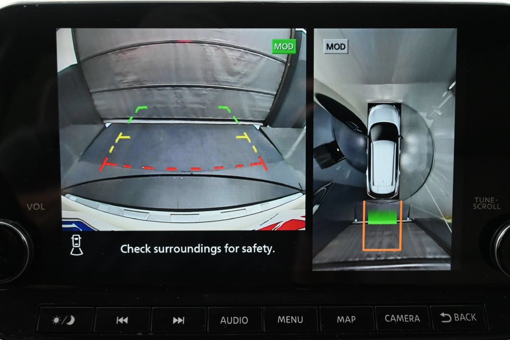 Used 2023 Nissan Rogue SL w/ SL Premium Package FWD image 13