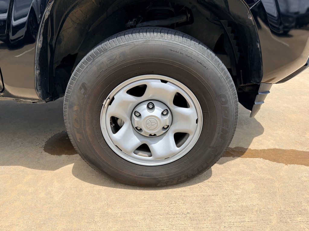 Used 2023 Toyota Tacoma SR RWD image 32