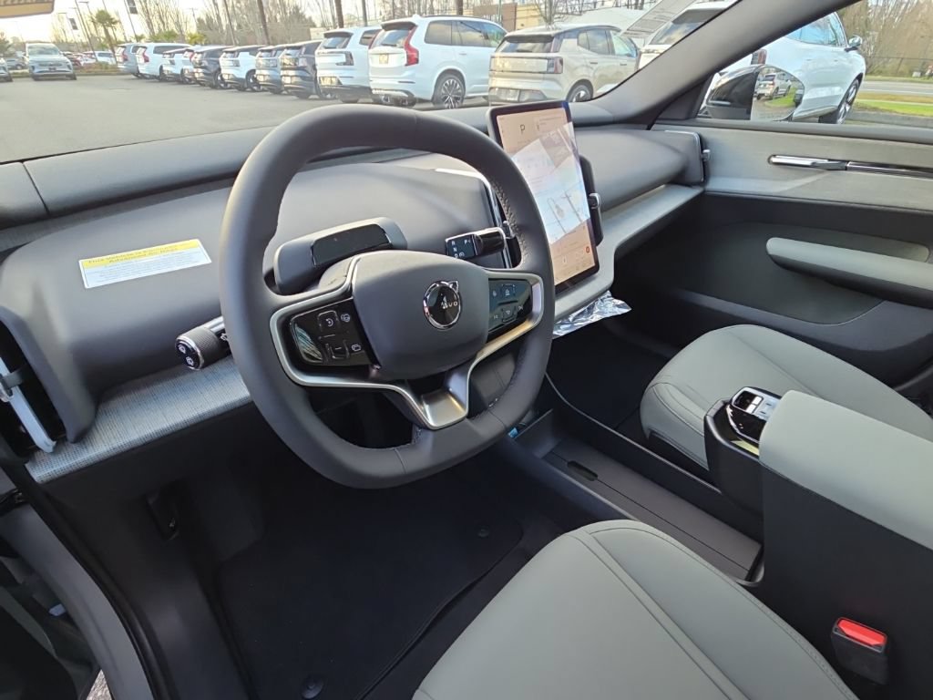 New 2026 Volvo EX30 Ultra w/ Protection Package Premier AWD/4WD image 7