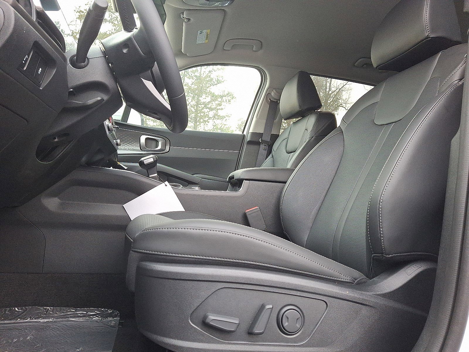 New 2026 Kia Sorento S FWD image 7