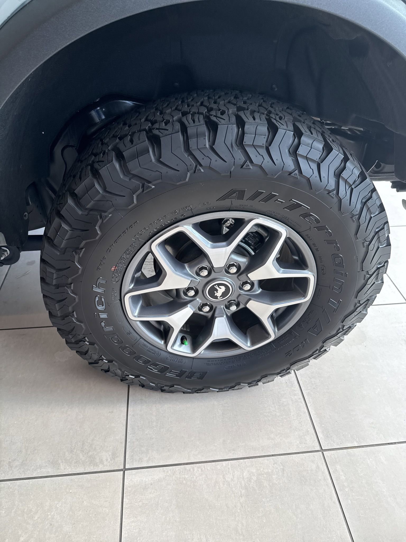 Used 2024 Ford Bronco Badlands image 25