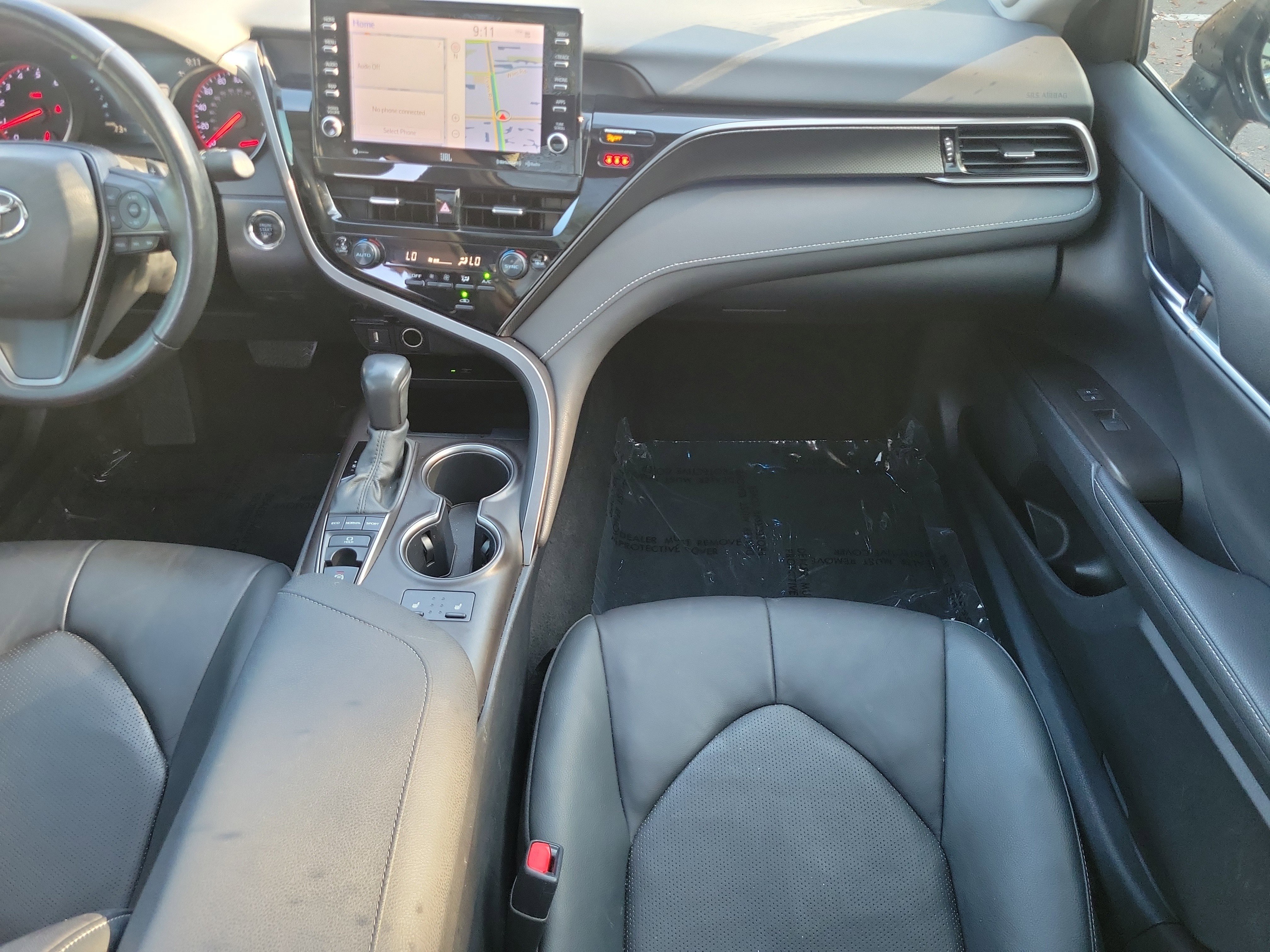 Used 2022 Toyota Camry XSE w/ Navigation Package FWD image 15