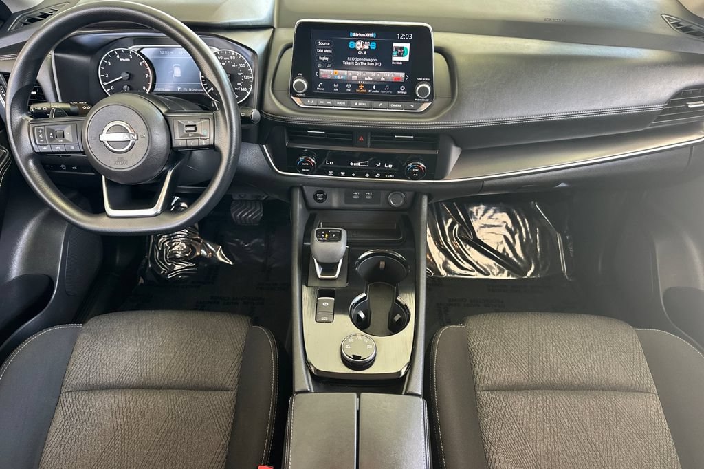 Used 2024 Nissan Rogue SV AWD/4WD image 15