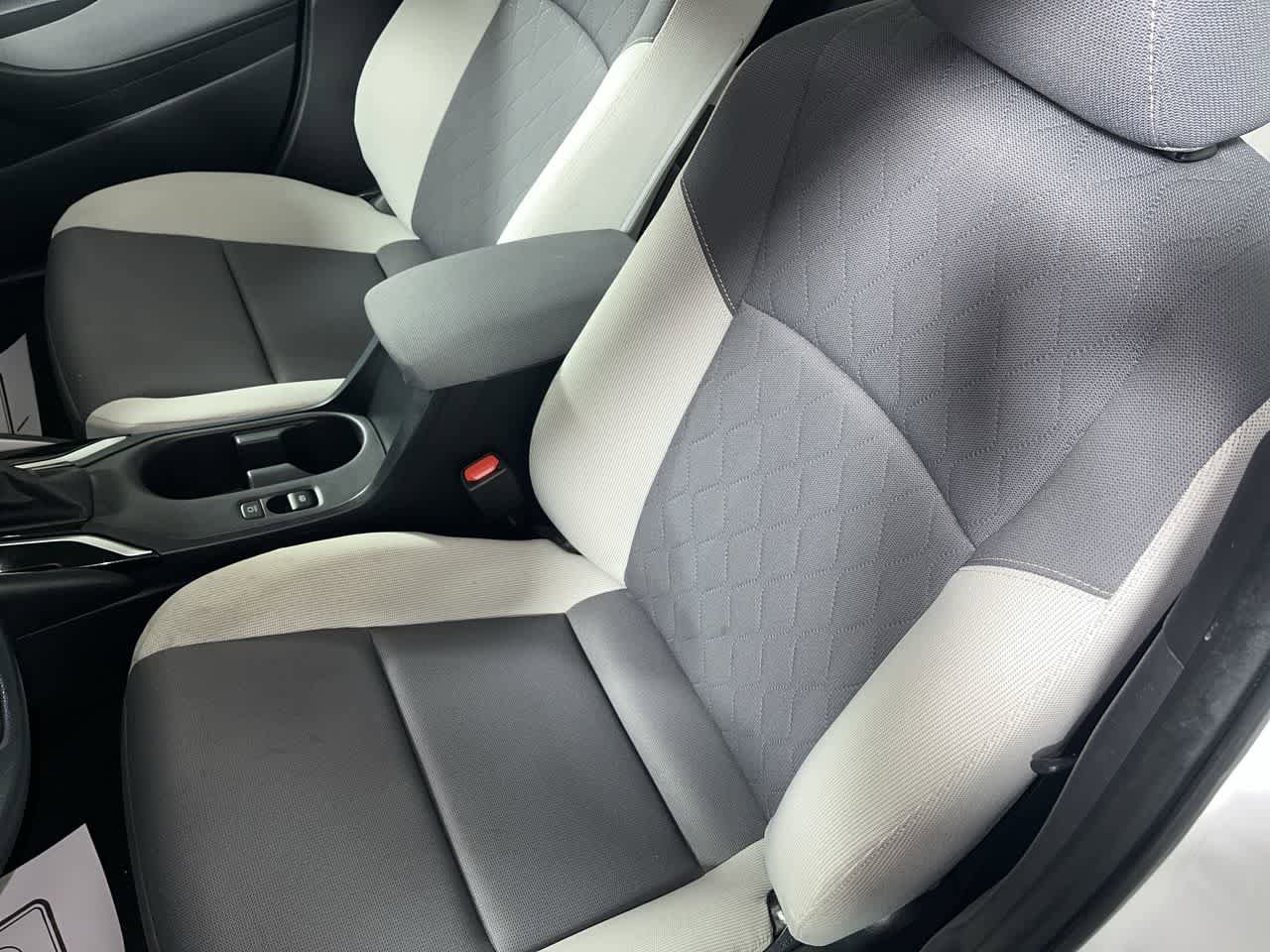 Used 2023 Toyota Corolla LE image 15