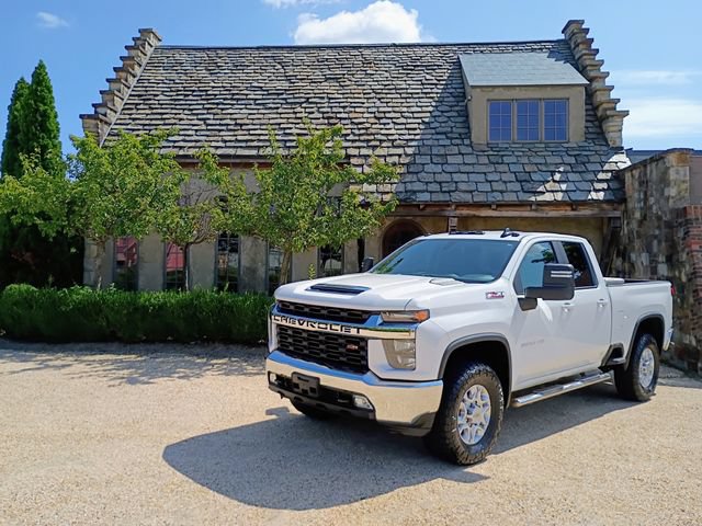 Used 2022 Chevrolet Silverado 2500 LT w/ Convenience Package AWD/4WD image 1