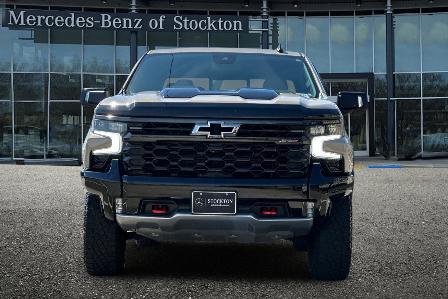 Used 2022 Chevrolet Silverado 1500 ZR2 image 9
