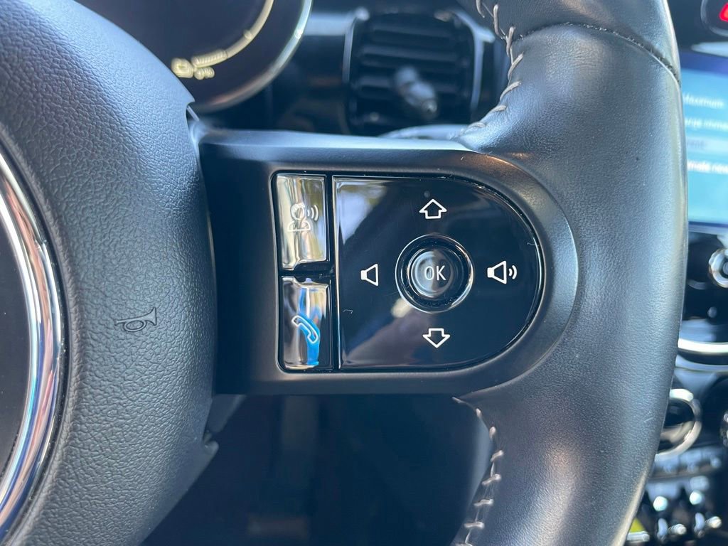 Used 2022 MINI Cooper SE FWD image 15