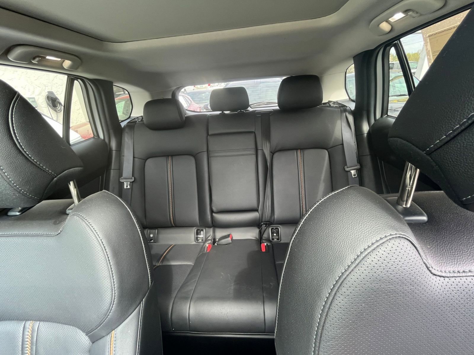 Used 2025 MAZDA CX-50 2.5 Hybrid w/ Premium Plus Pkg image 35