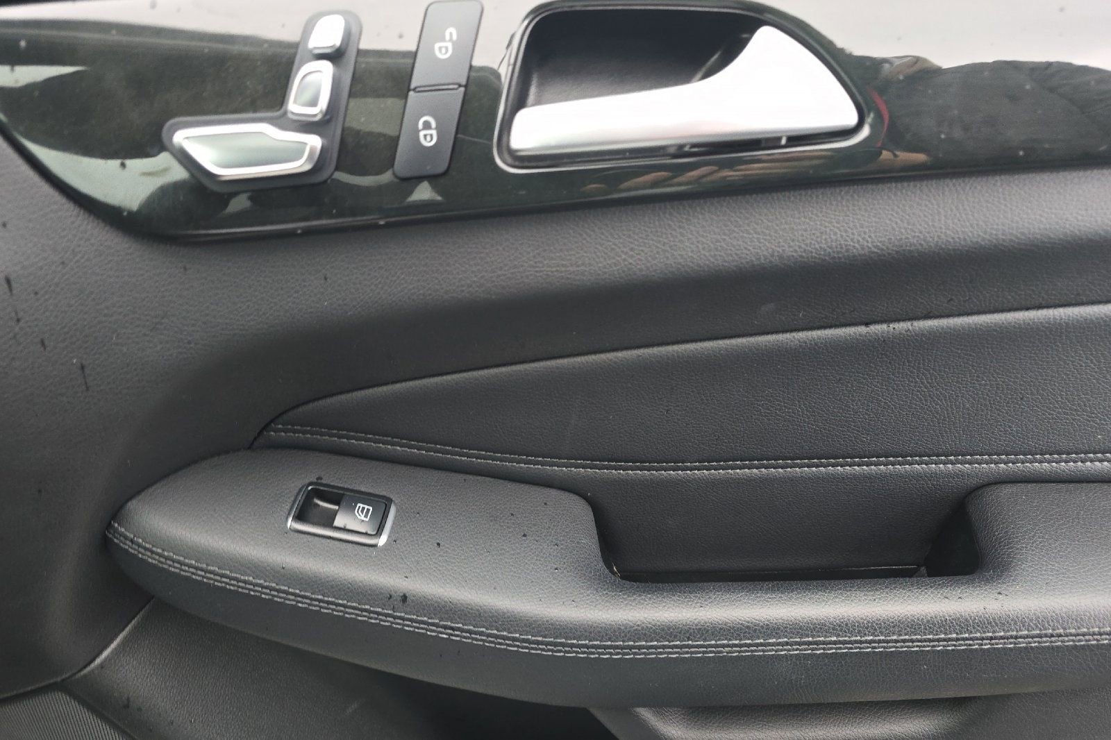 Used 2018 Mercedes-Benz GLE 350 4MATIC image 19