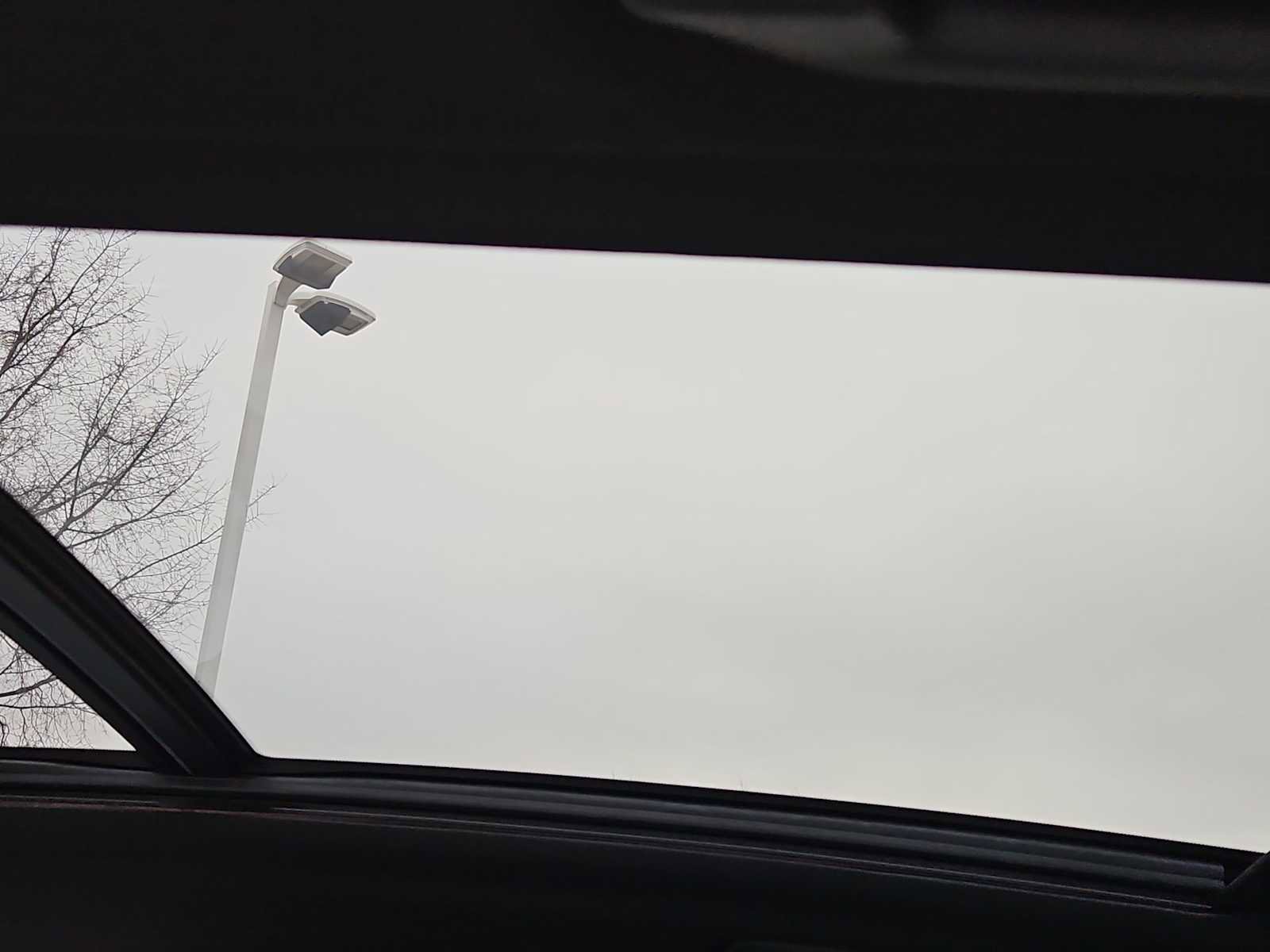 New 2026 BMW X5 xDrive50e w/ M Sport Package image 18