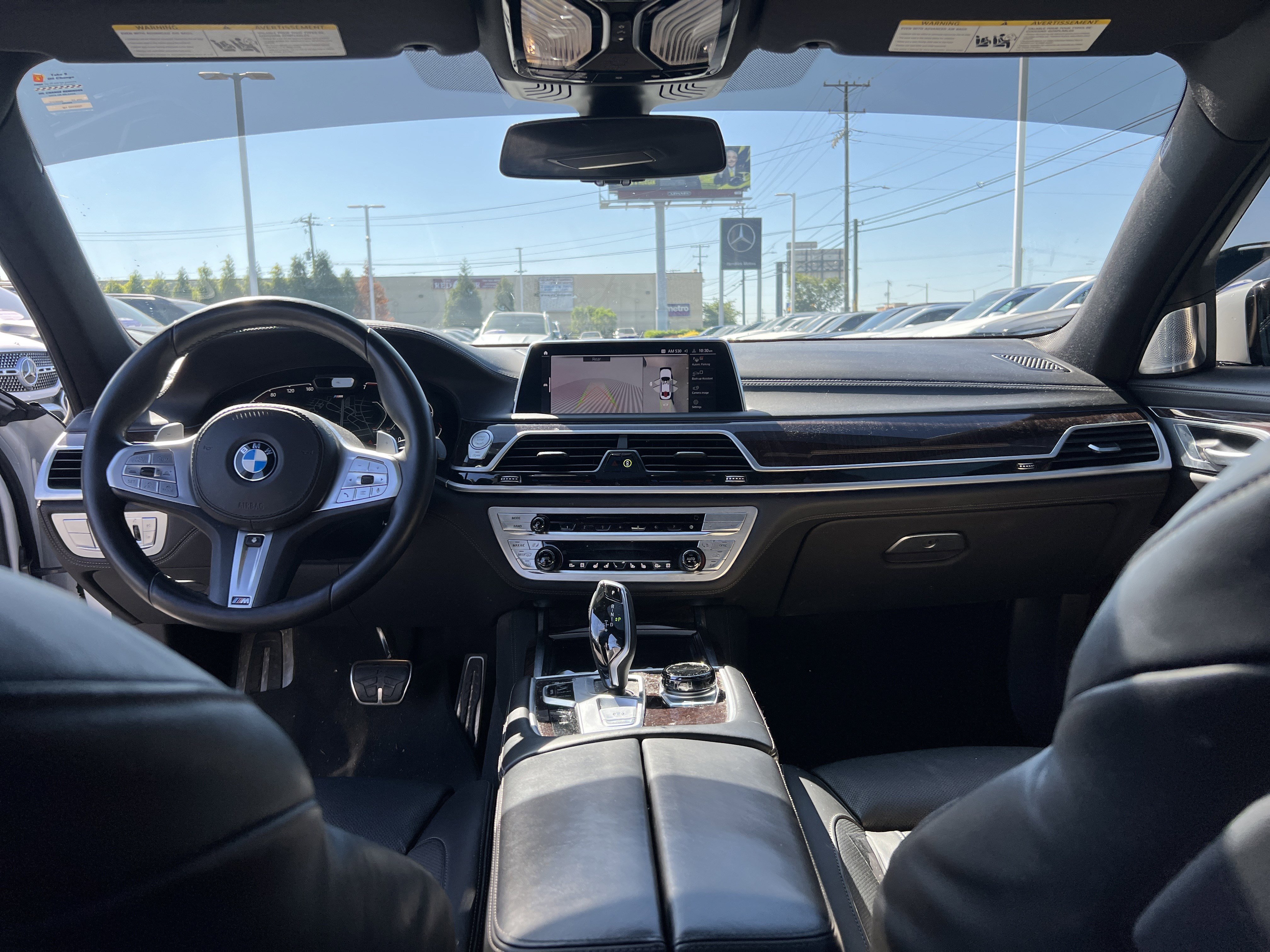 Used 2021 BMW 750i xDrive w/ Executive Package image 29