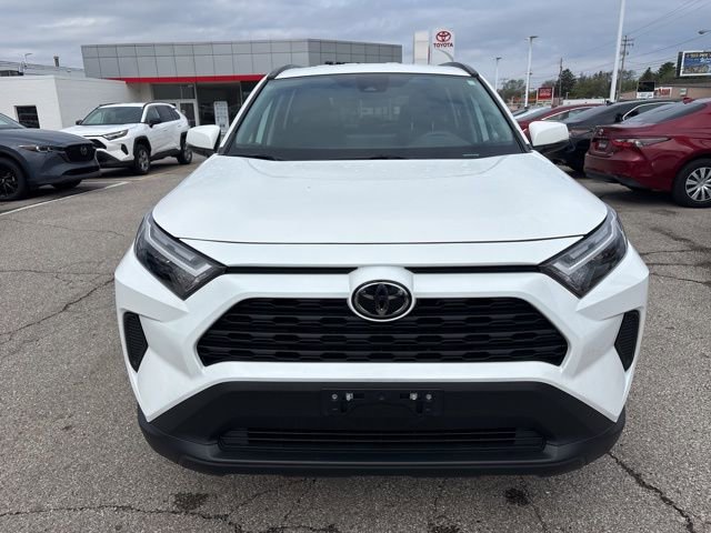 Used 2023 Toyota RAV4 XLE image 2
