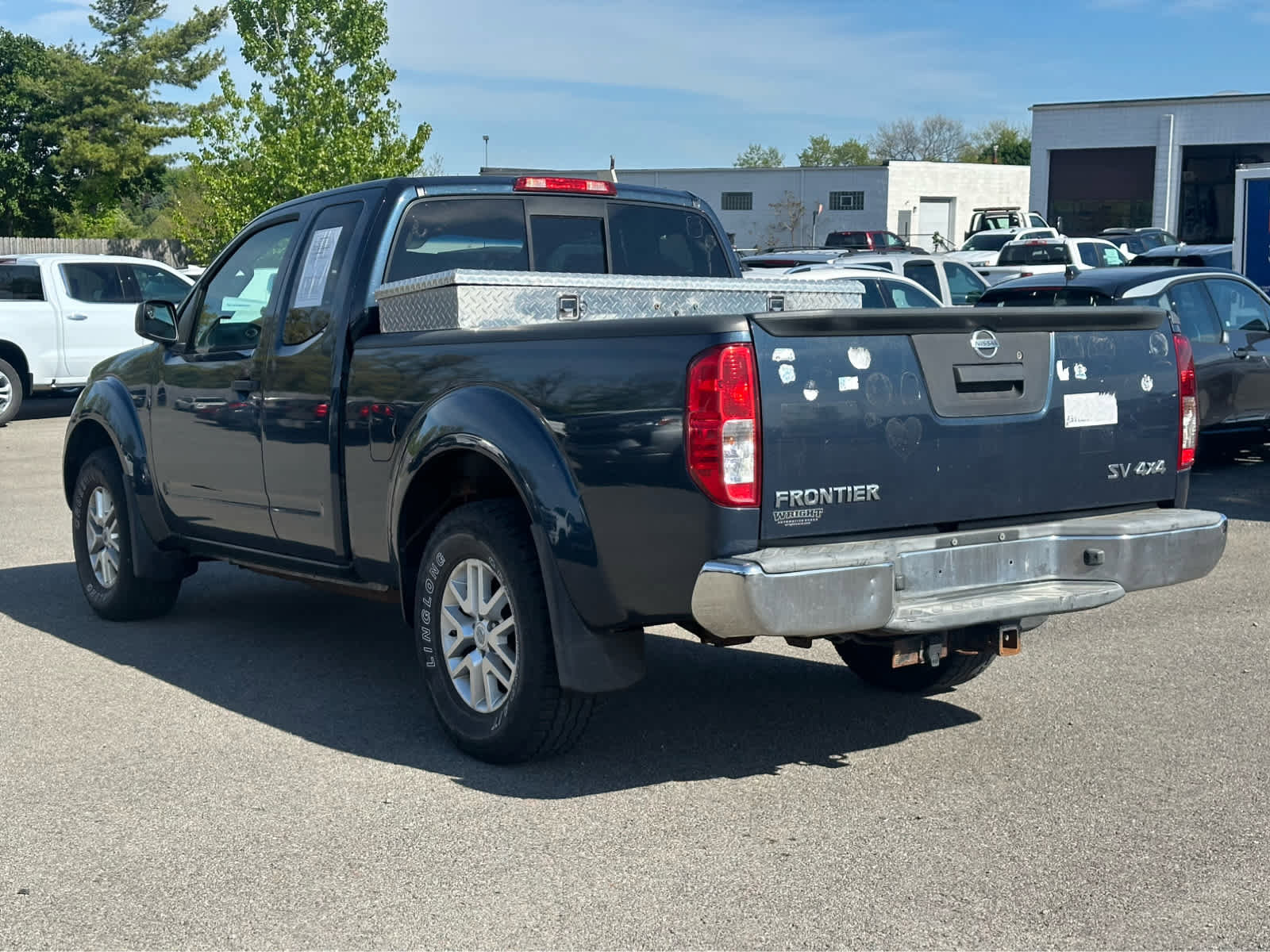 Used 2015 Nissan Frontier SV AWD/4WD image 7