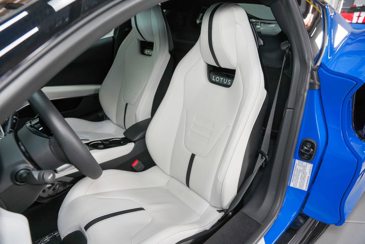 Used 2024 Lotus Emira First Edition image 37