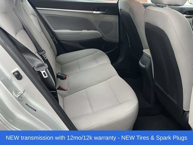 Used 2020 Hyundai Elantra SEL FWD image 21