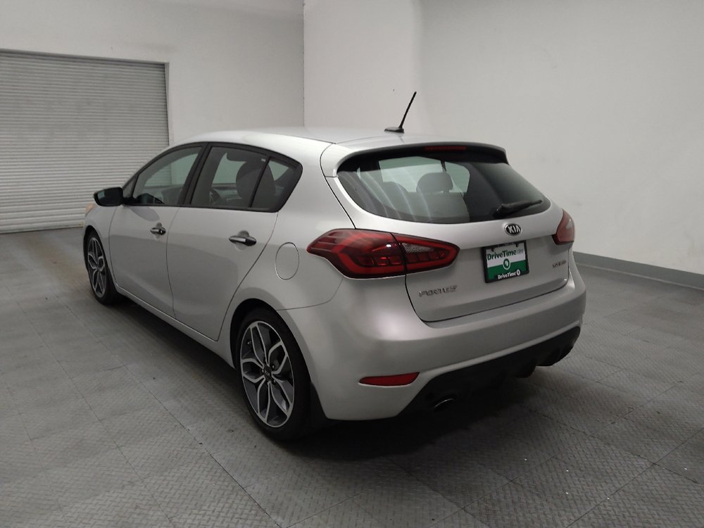 Used 2016 Kia Forte SX FWD image 5
