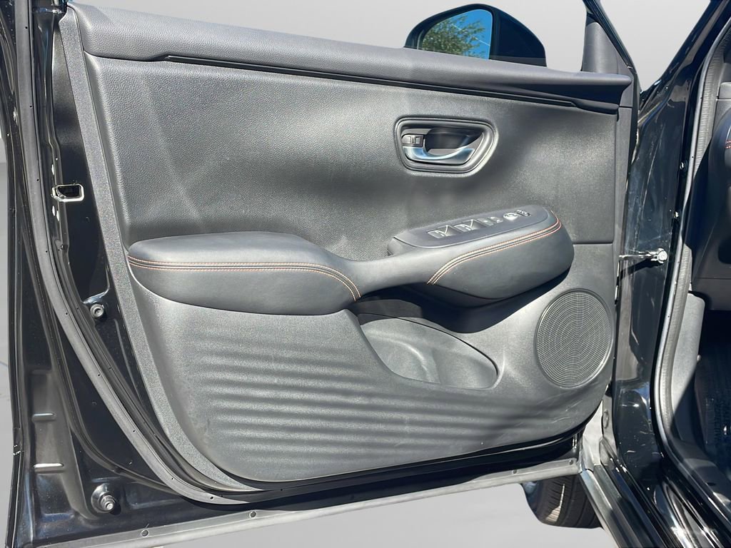 Used 2024 Honda HR-V Sport image 19