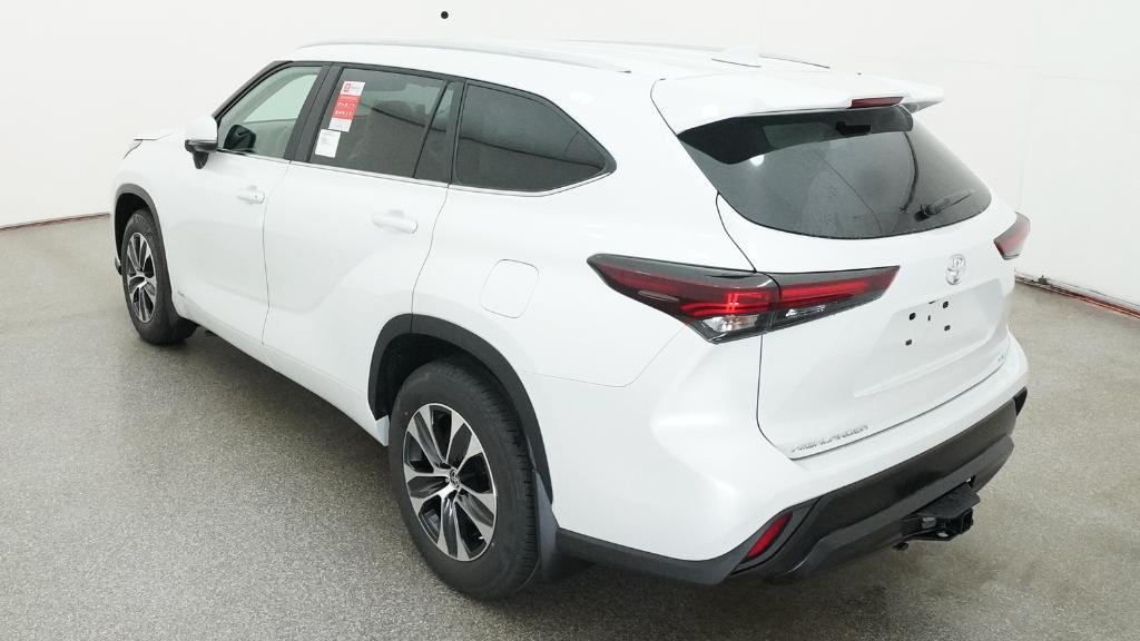 New 2026 Toyota Highlander XLE AWD/4WD image 9