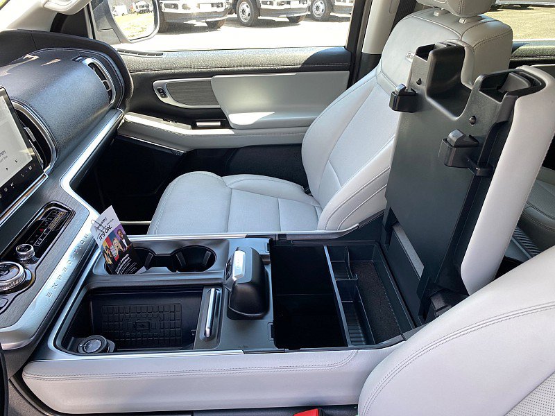 Certified 2025 Ford Expedition Platinum AWD/4WD image 58