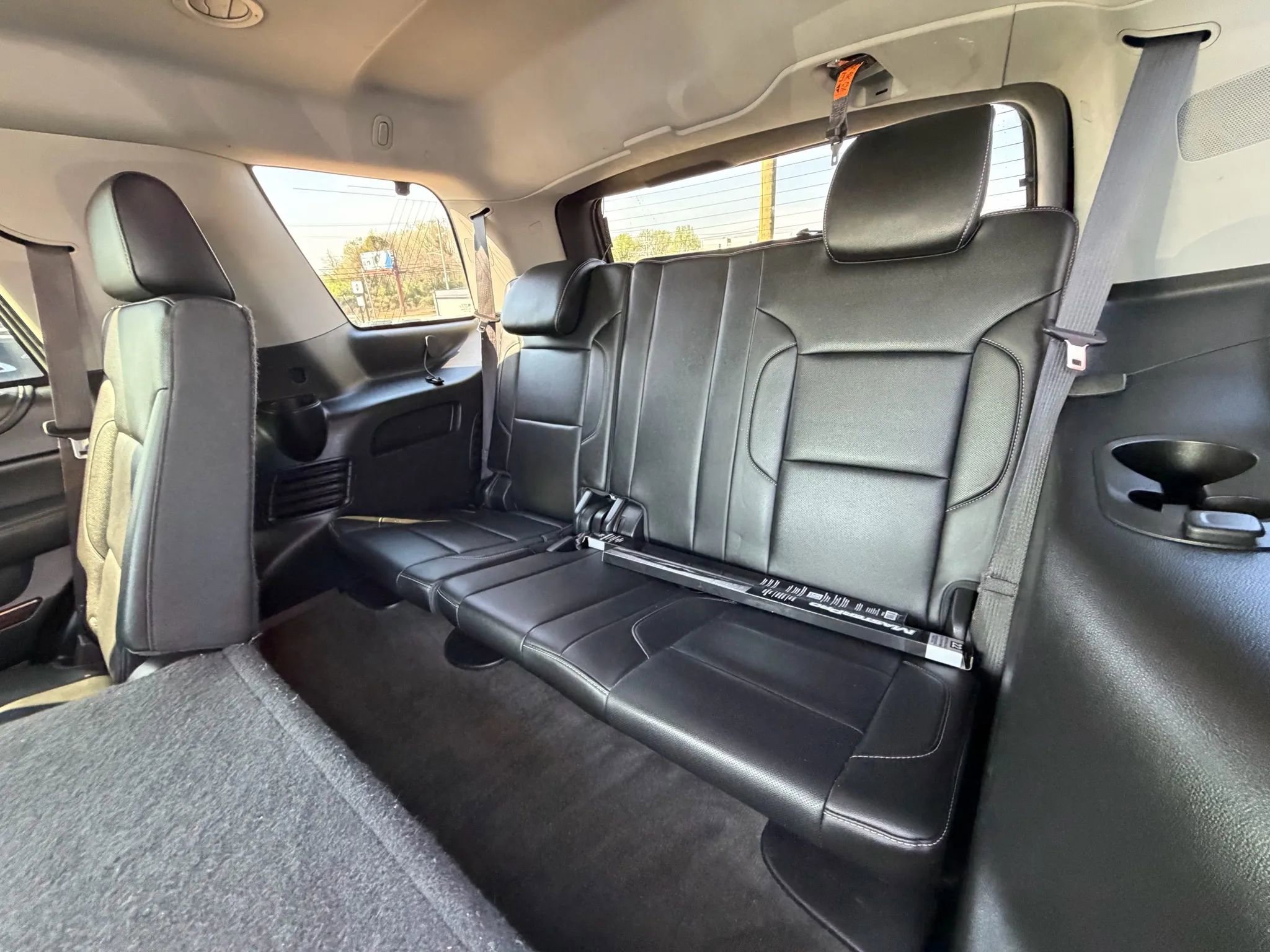 Used 2015 GMC Yukon SLT image 11