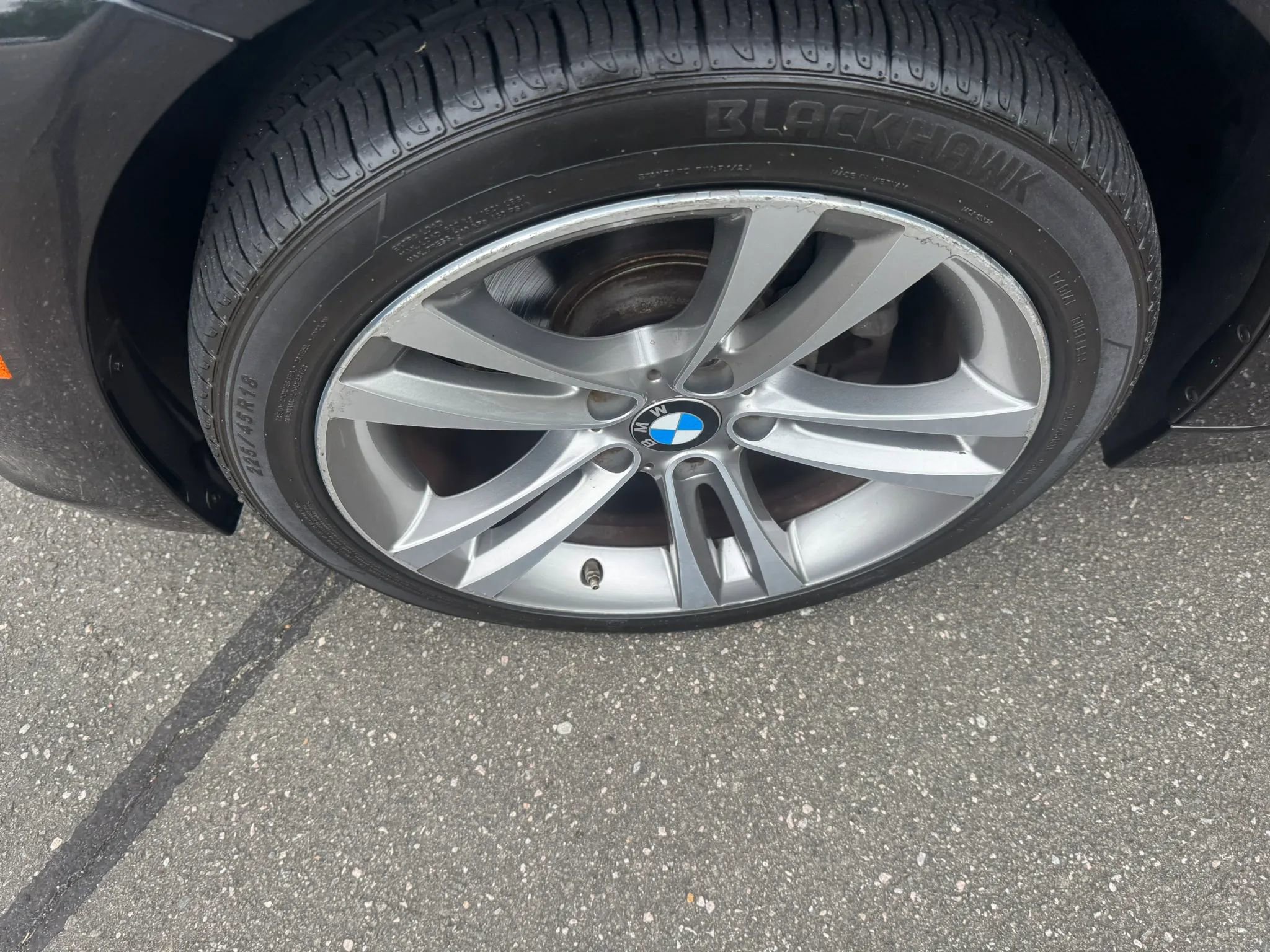 Used 2018 BMW 330i Sedan w/ Convenience Package RWD image 10
