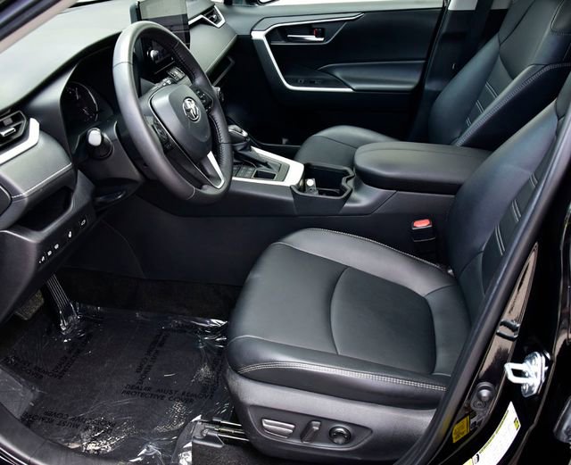 Used 2023 Toyota RAV4 XLE Premium AWD/4WD image 12