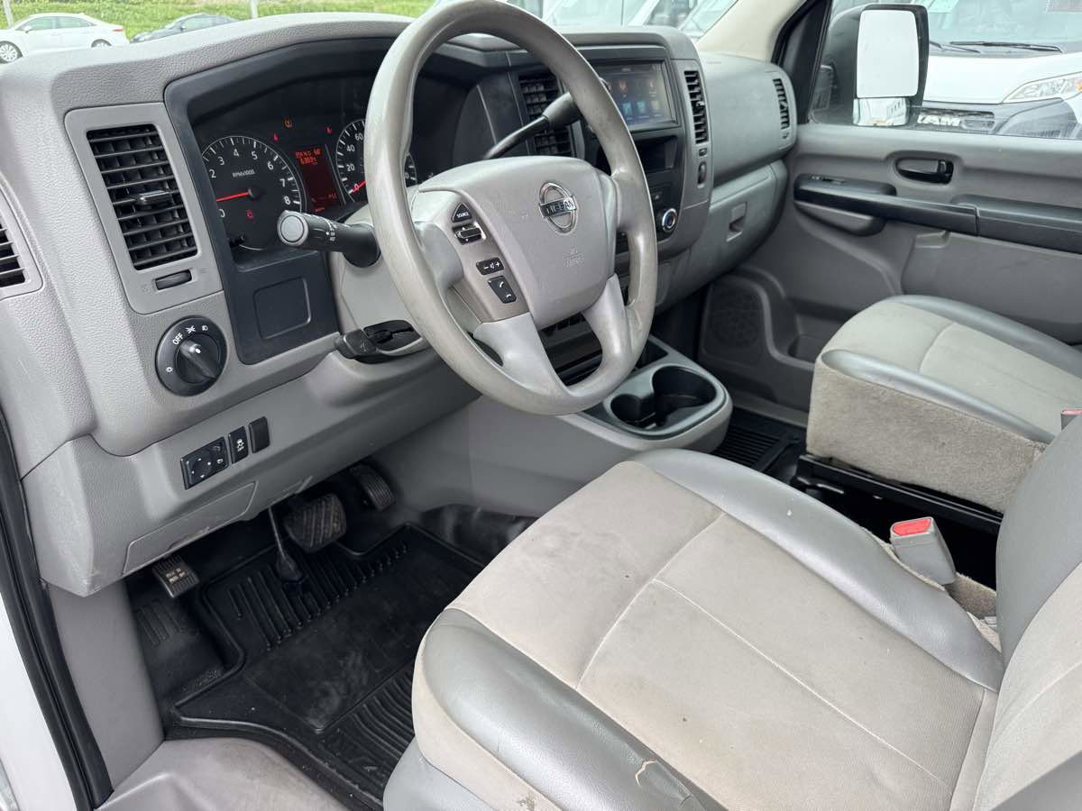 Used 2020 Nissan NV 2500 S RWD image 22