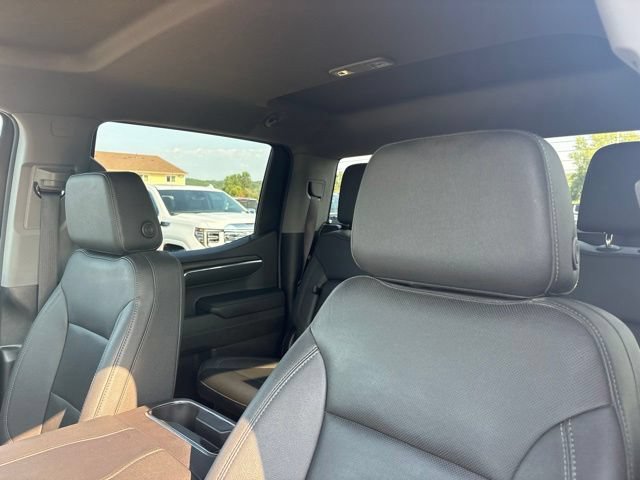 Used 2023 GMC Sierra 1500 SLT w/ SLT Convenience Package AWD/4WD image 15