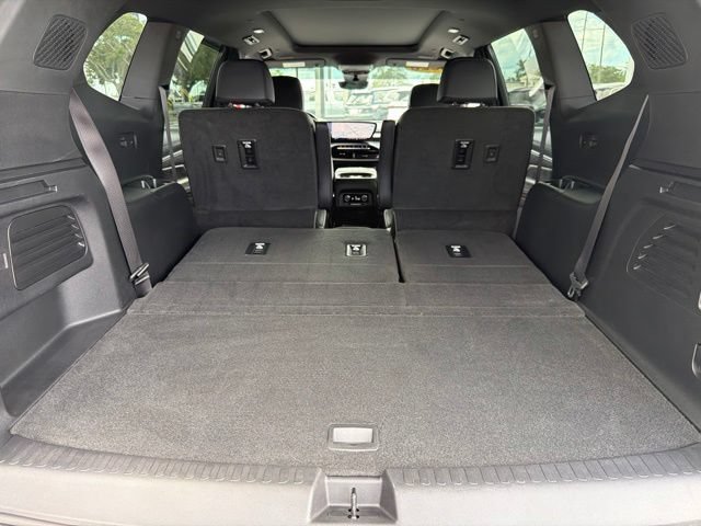 Used 2026 Buick Enclave Avenir w/ Super Cruise Package FWD image 22