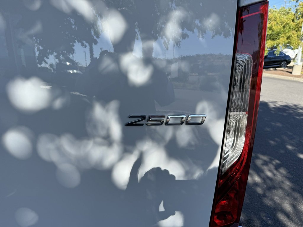 Used 2024 Mercedes-Benz Sprinter 144 Cargo image 12