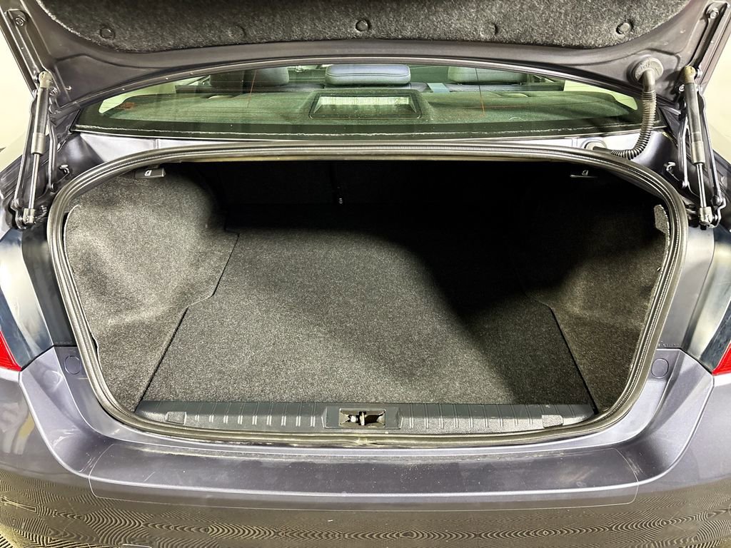 Used 2015 Subaru Legacy 2.5i Premium w/ Moonroof Package AWD/4WD image 21