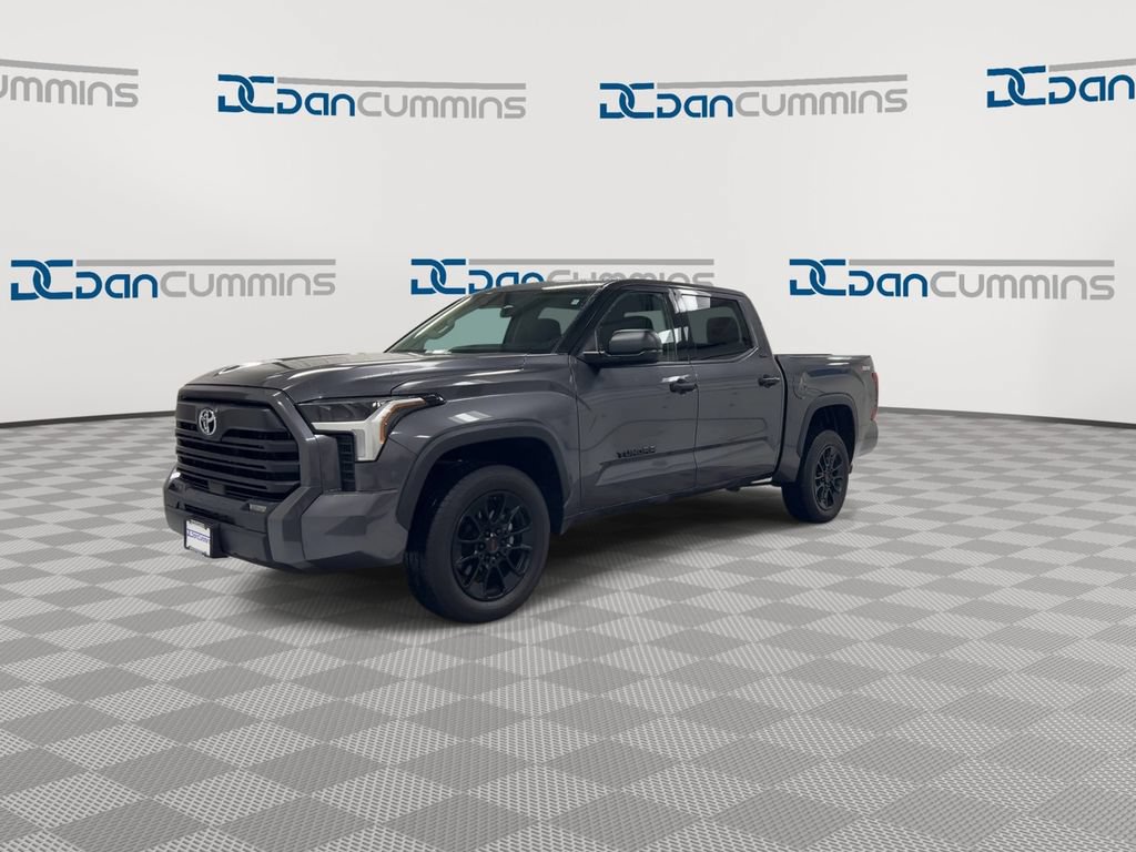 Used 2022 Toyota Tundra SR5 RWD image 4