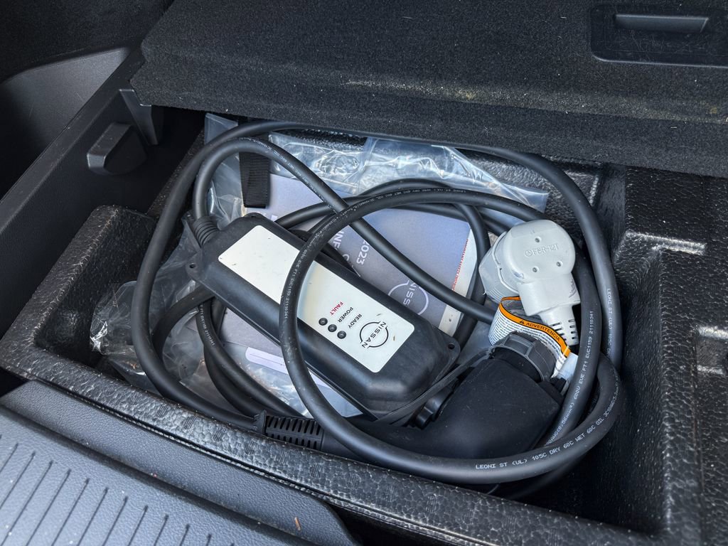 Used 2023 Nissan Ariya AWD image 21