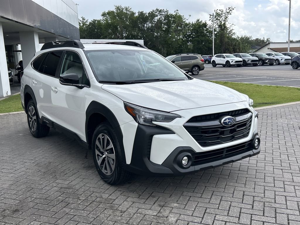 Certified 2025 Subaru Outback Premium image 7