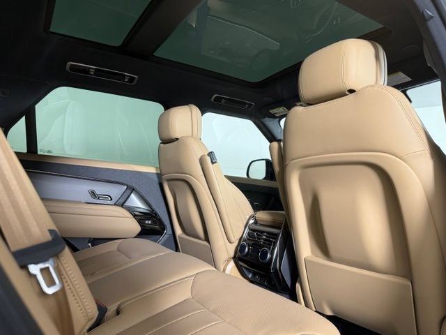Certified 2025 Land Rover Range Rover Sport SE AWD/4WD image 30