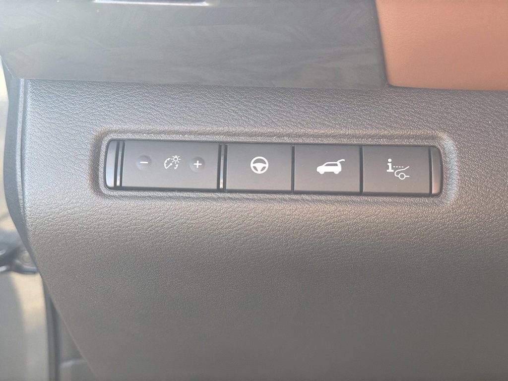 New 2026 Nissan Pathfinder Platinum image 22