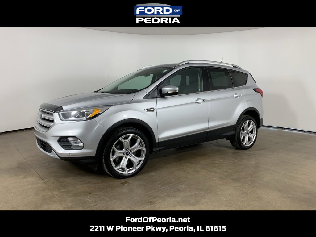Used 2019 Ford Escape Titanium image 1