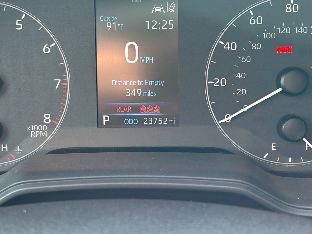 Used 2024 Toyota Corolla SE FWD image 31