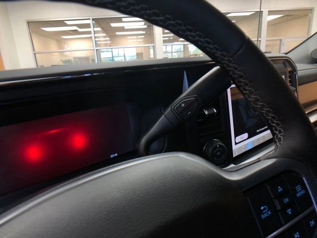 New 2026 Ford F250 Lariat w/ Black Appearance Package image 19