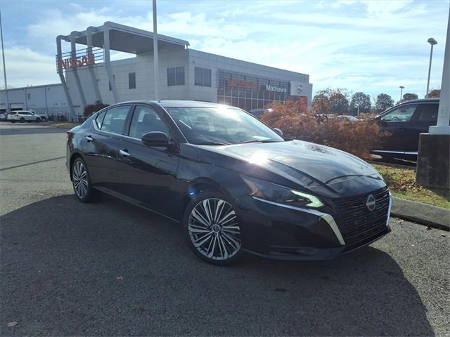 New 2025 Nissan Altima 2.5 SL