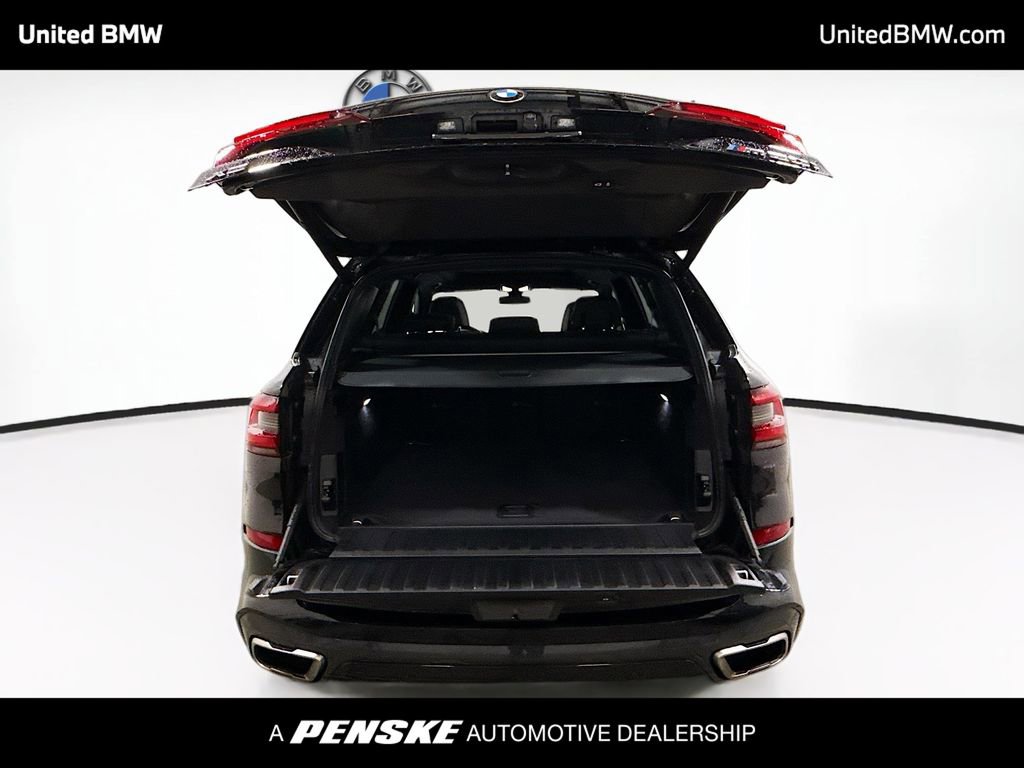 Used 2023 BMW X5 M50i w/ Climate Comfort Package image 14