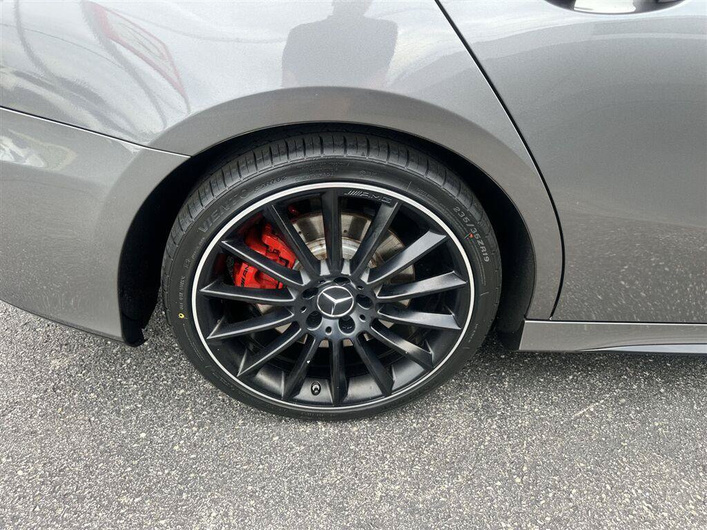 Used 2020 Mercedes-Benz A 35 AMG 4MATIC image 8