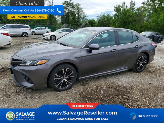Used 2020 Toyota Camry SE FWD image 1